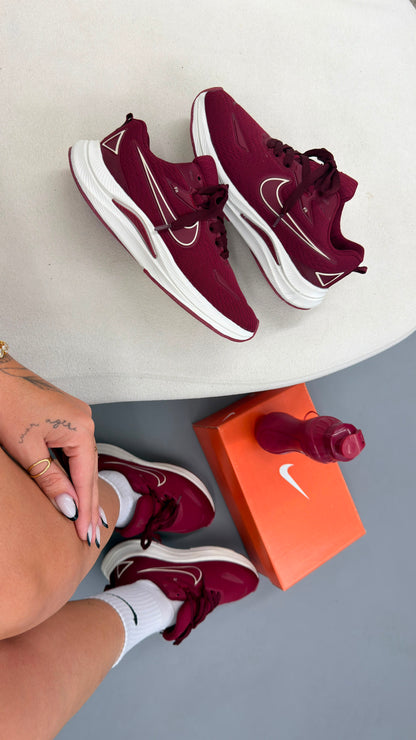 RUNING EST 1972 BORDO