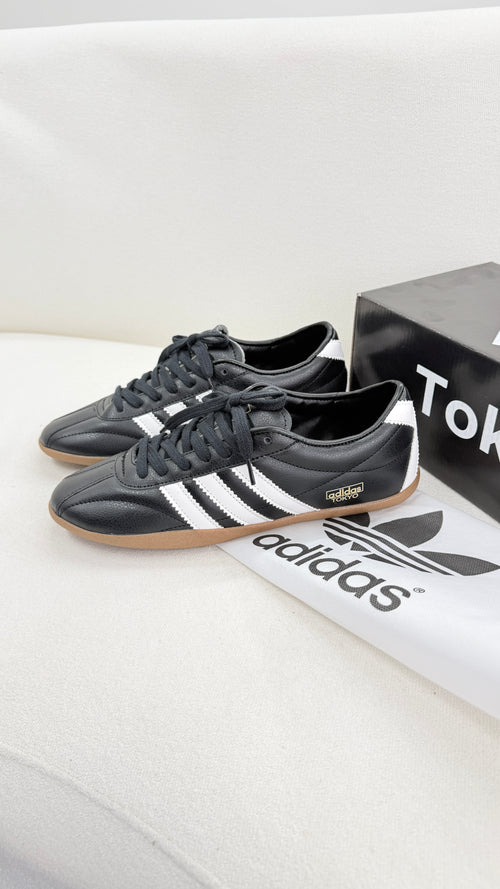 Ad Tokyo Preto branco