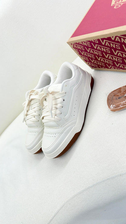 TENIS HYLANE OFF WHITE UNISSEX