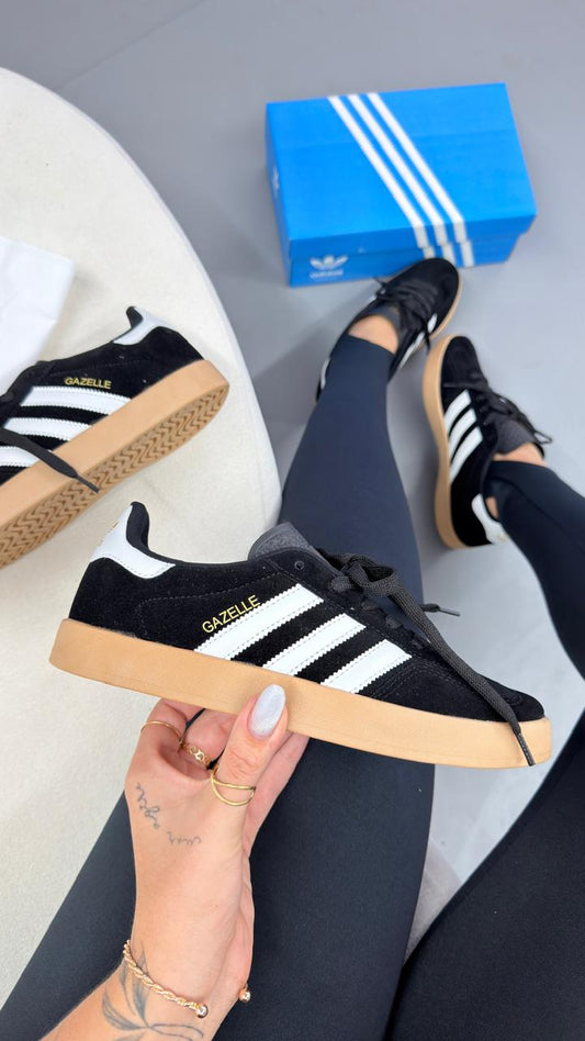 GAZELLE INDOOR PRETO BRANCO