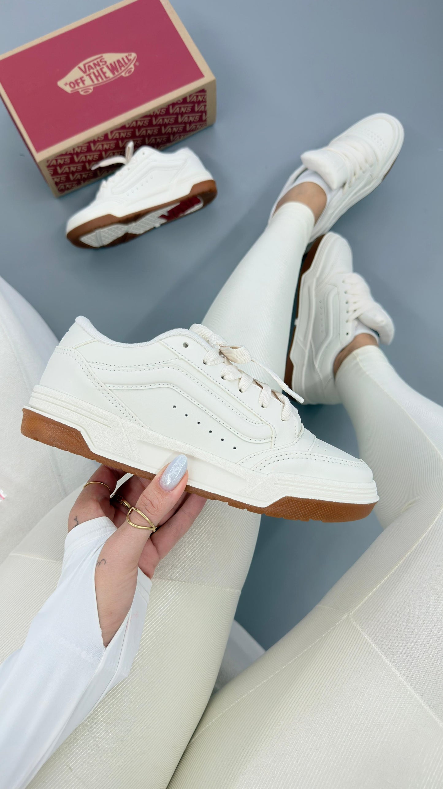 TENIS HYLANE OFF WHITE UNISSEX