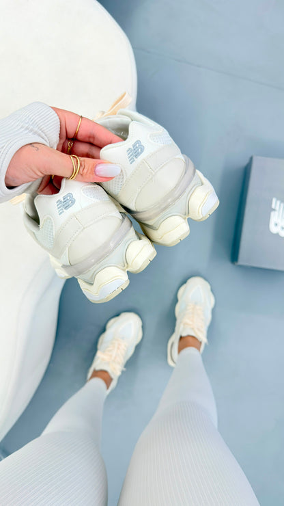 NB 9060 OFF WHITE